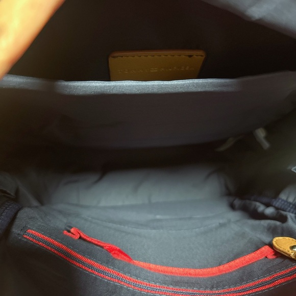 NWT💗🆕Tommy Hilfiger backpack - Picture 7 of 10